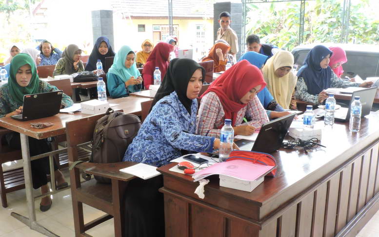 Dinas Kominfo Latih Kader PKK Kelola Blog