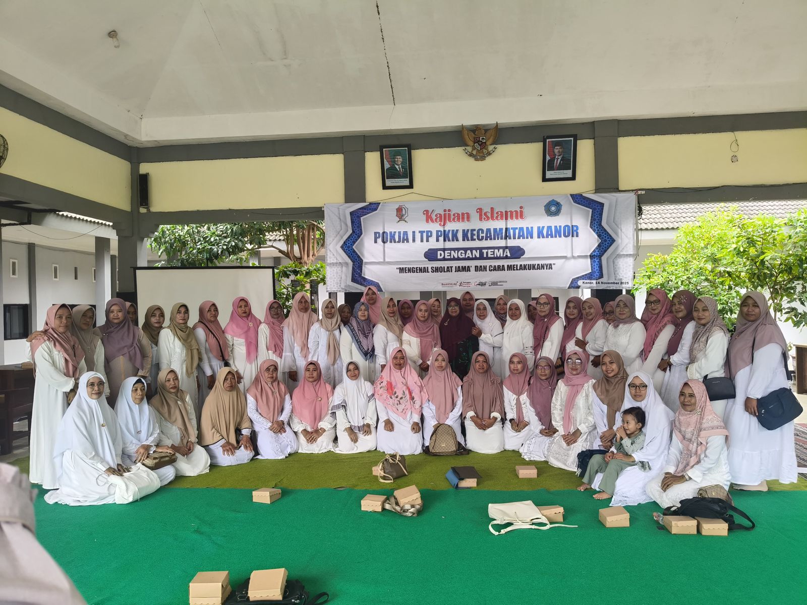 TP PKK Kecamatan Kanor Gelar Kajian Fiqih bersama TP PKK Desa